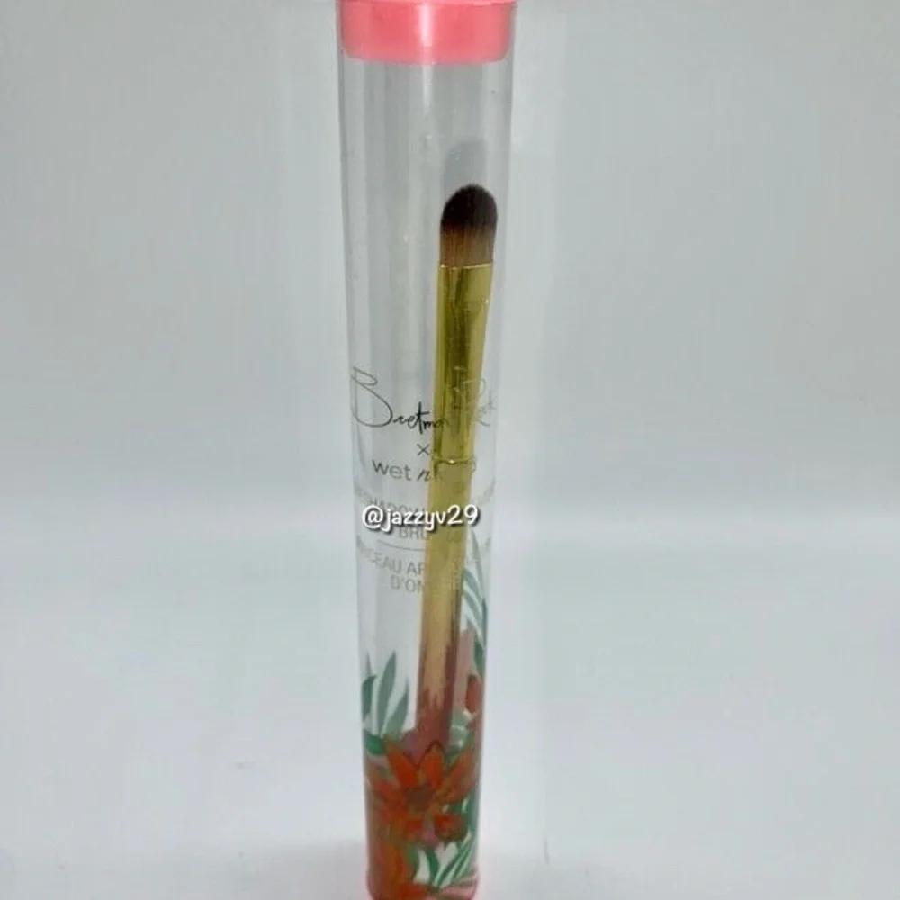Bretman Rock x Wet n Wild Eyeshadow Placement Brush